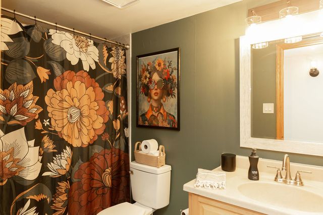 15713 OLD ORCHARD Court 2S, Orland Park, IL 60462