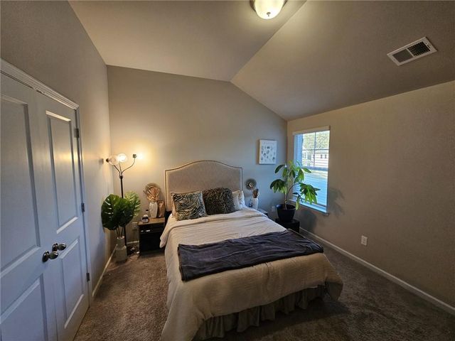 1823 Woodsley Place, Loganville, GA 30052