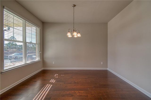 1823 Woodsley Place, Loganville, GA 30052