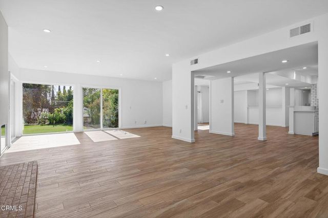 8521 Rudnick Avenue, West Hills, CA 91304