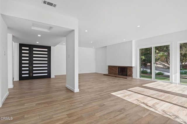 8521 Rudnick Avenue, West Hills, CA 91304