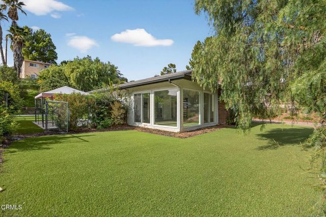 8521 Rudnick Avenue, West Hills, CA 91304