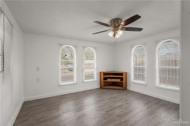 1712 N De La Rosa Drive, Donna, TX 78537