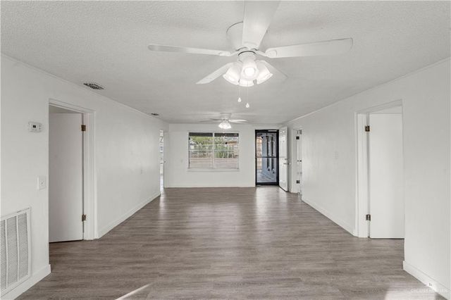 1712 N De La Rosa Drive, Donna, TX 78537