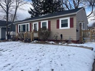 82 Leonard Avenue, Plattsburgh, NY 12901