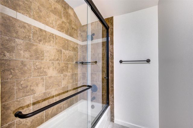 4615 Laurel Street, Bellaire, TX 77401