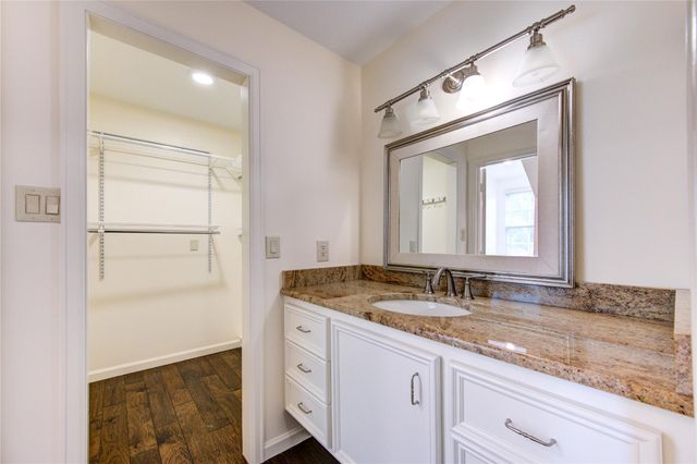 4615 Laurel Street, Bellaire, TX 77401