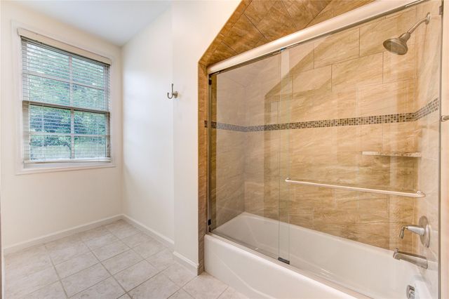 4615 Laurel Street, Bellaire, TX 77401