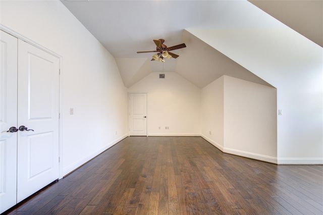 4615 Laurel Street, Bellaire, TX 77401