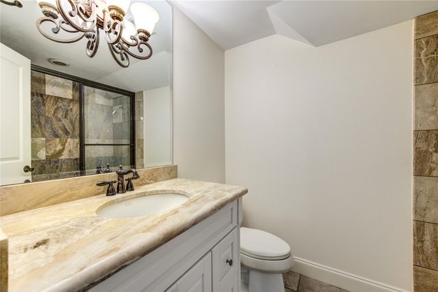 4615 Laurel Street, Bellaire, TX 77401