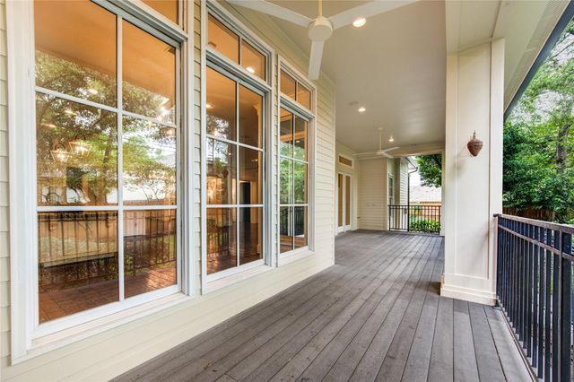 4615 Laurel Street, Bellaire, TX 77401