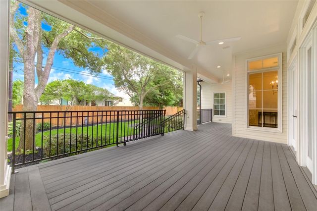 4615 Laurel Street, Bellaire, TX 77401