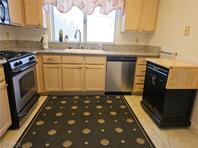 2525 Palmridge Drive, Las Vegas, NV 89134