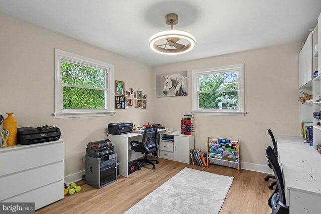 35 MEADOW LN, Lancaster, PA 17601