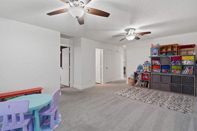 254 Rolling Brook Drive, Dickinson, TX 77539
