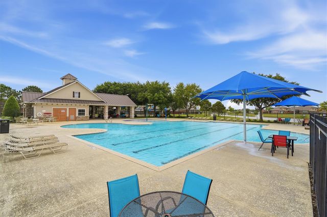 254 Rolling Brook Drive, Dickinson, TX 77539