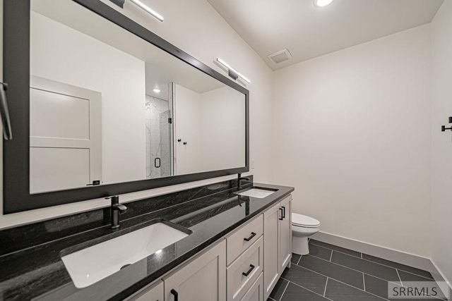 4927 N Beach Dr, Idaho Falls, ID 83401