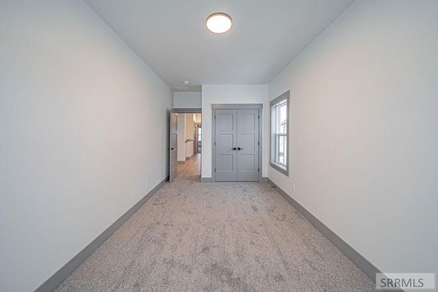 4927 N Beach Dr, Idaho Falls, ID 83401