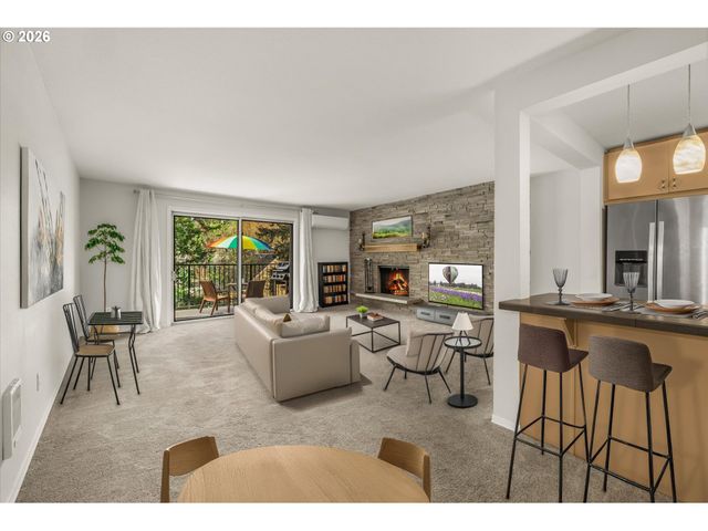 200 Sw BURNHAM Rd T404, Lake Oswego, OR 97034