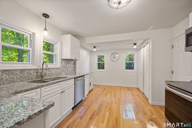 300 Sunnyside Avenue, Watertown, CT 06795