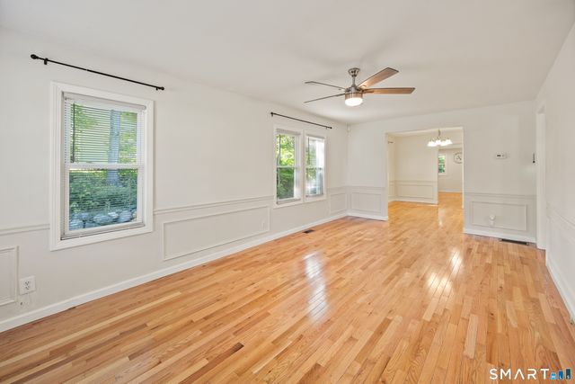 300 Sunnyside Avenue, Watertown, CT 06795