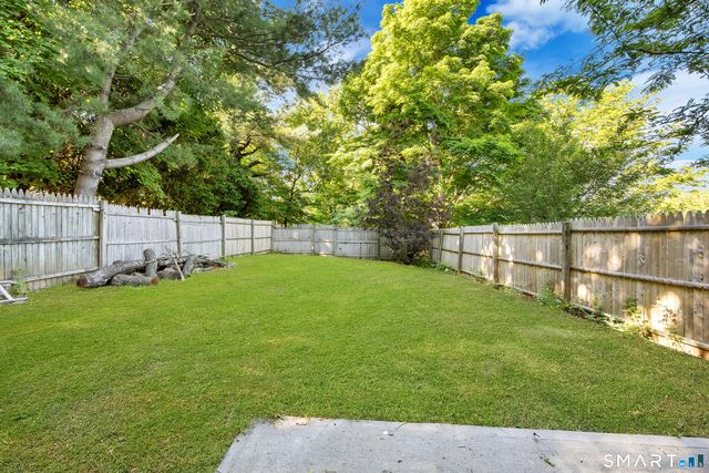 300 Sunnyside Avenue, Watertown, CT 06795