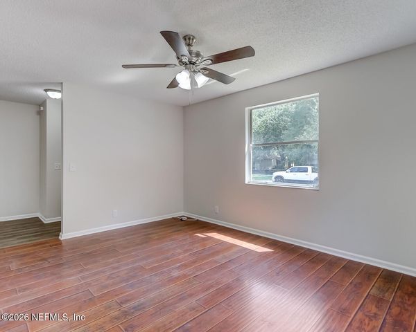 8946 6TH Avenue, Jacksonville, FL 32208