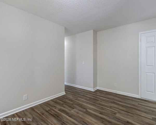 8946 6TH Avenue, Jacksonville, FL 32208
