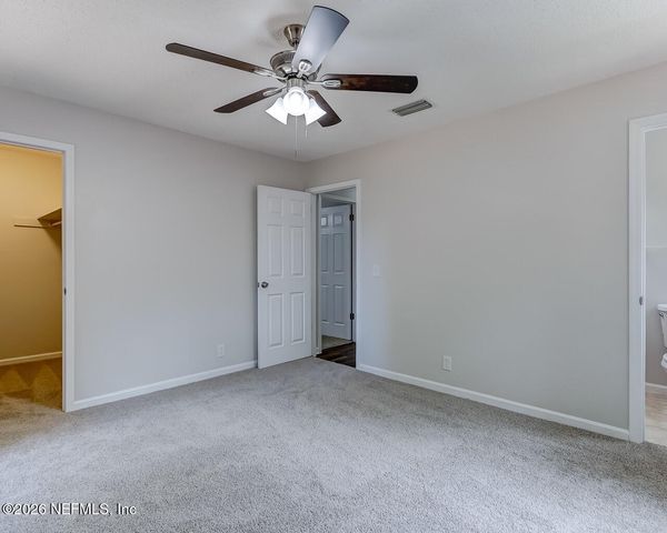 8946 6TH Avenue, Jacksonville, FL 32208