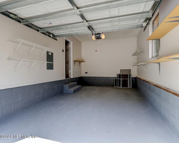 8946 6TH Avenue, Jacksonville, FL 32208