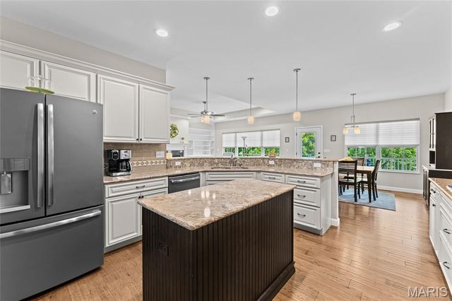 403 Willow Point Trail, O'fallon, IL 62269