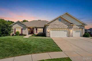 403 Willow Point Trail, O'fallon, IL 62269