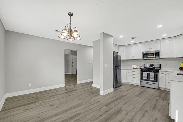 3802 Loft Forest Court, Kingwood, TX 77339