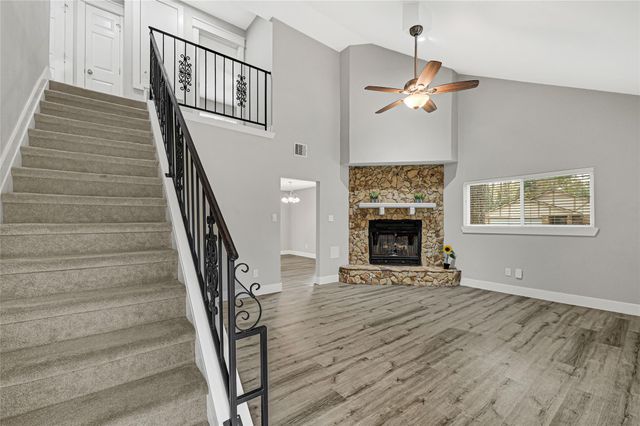 3802 Loft Forest Court, Kingwood, TX 77339