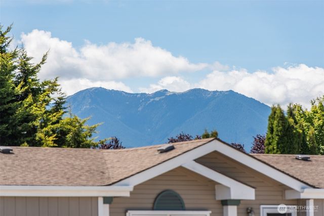 622 N Seventh Avenue, Sequim, WA 98382