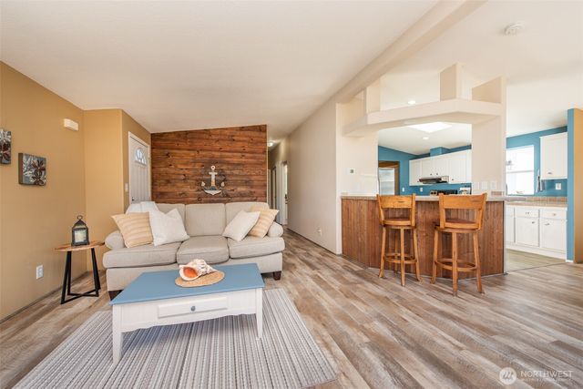 622 N Seventh Avenue, Sequim, WA 98382