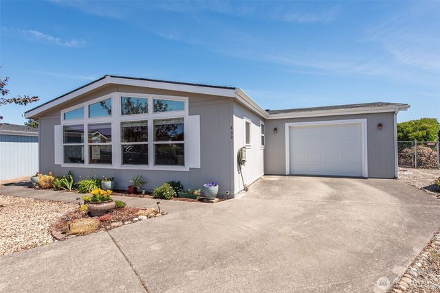 622 N Seventh Avenue, Sequim, WA 98382