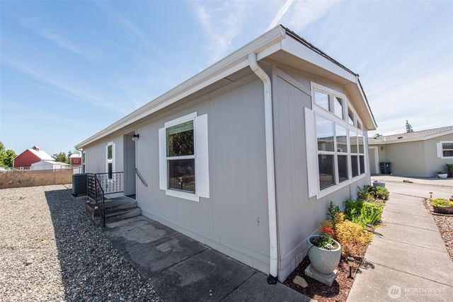 622 N Seventh Avenue, Sequim, WA 98382