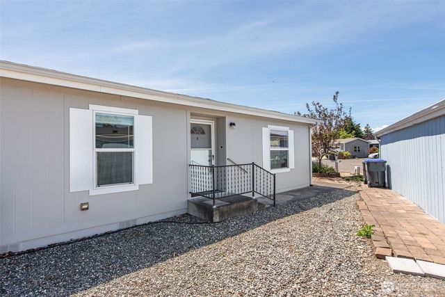 622 N Seventh Avenue, Sequim, WA 98382