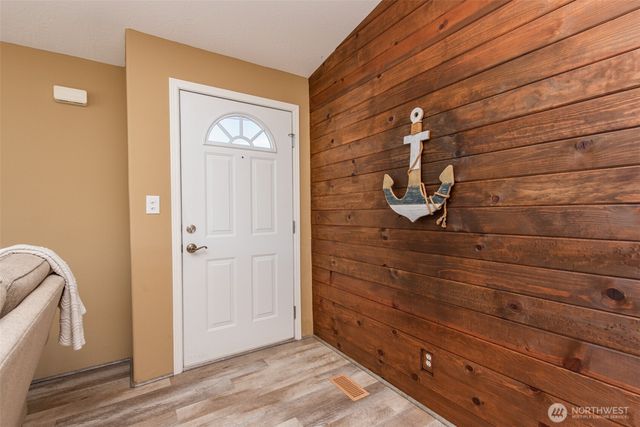 622 N Seventh Avenue, Sequim, WA 98382