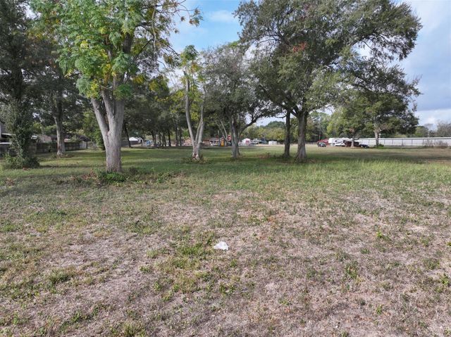 2417 4th Street, Rosenberg, TX 77471