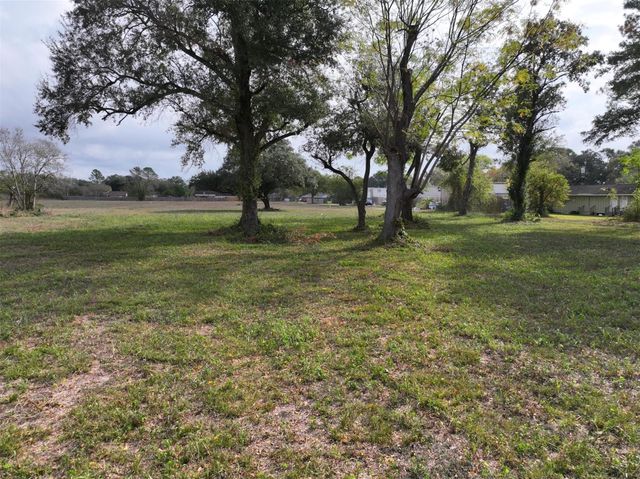 2417 4th Street, Rosenberg, TX 77471