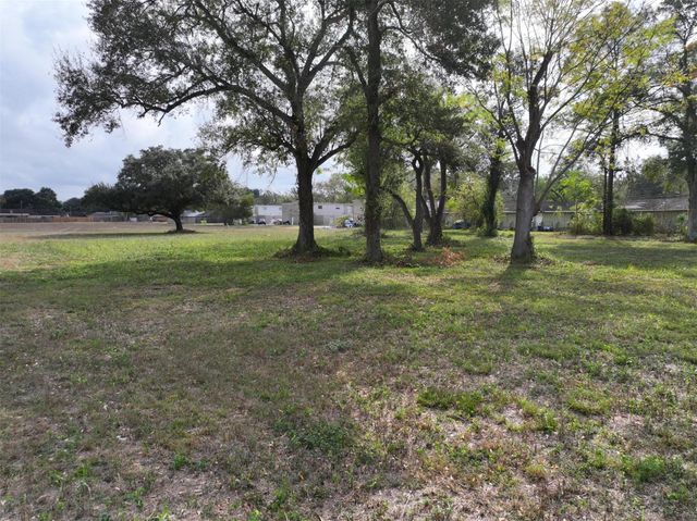 2417 4th Street, Rosenberg, TX 77471