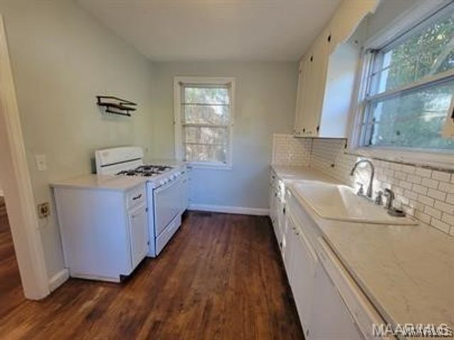 7 CALHOUN Drive, Montgomery, AL 36109