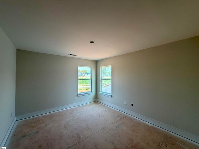 206 Kayfield Farms Drive, Anderson, SC 29621