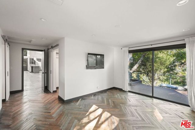 21273 Entrada Road, Topanga, CA 90290