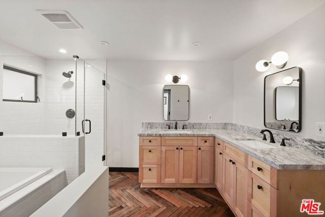 21273 Entrada Road, Topanga, CA 90290