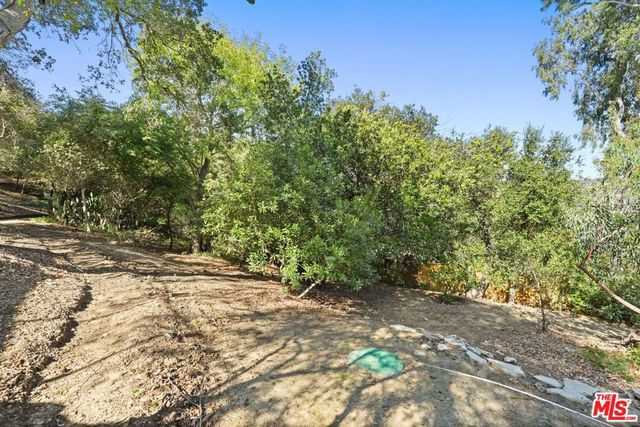 21273 Entrada Road, Topanga, CA 90290