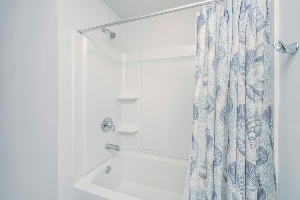 Image 29 of property listing at 5081 Catfish Loop, Johns Island, SC 29455