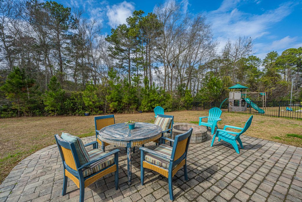 Image 33 of property listing at 5081 Catfish Loop, Johns Island, SC 29455